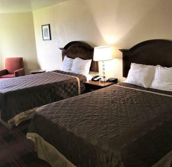 Номер Стандарт 2 Двуспальные Кровати, Relax Inn