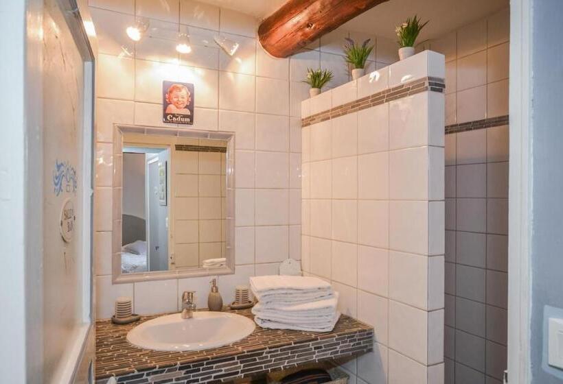 スタンダードルーム, Chambres D Hôtes Le Colombier