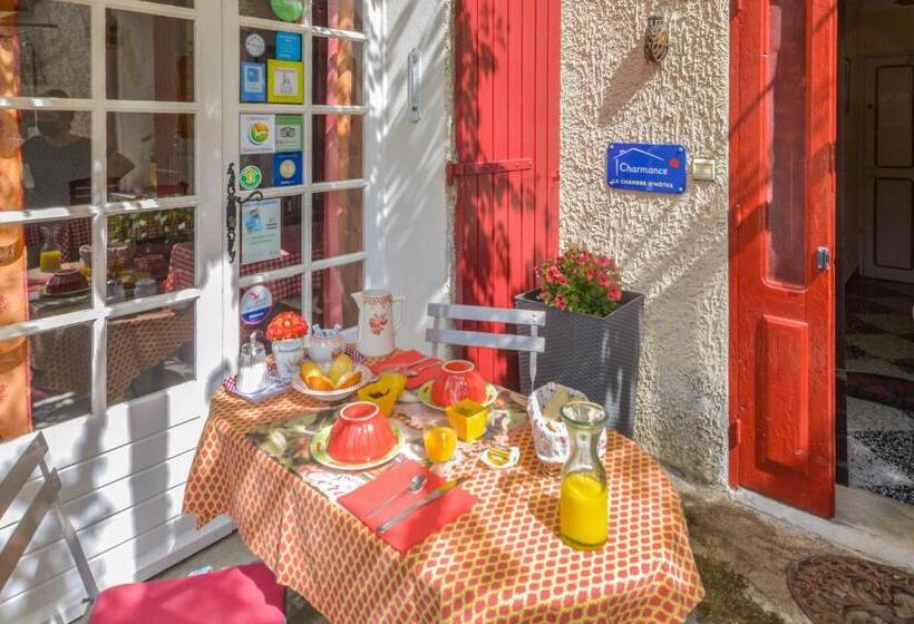 スタンダードルーム, Chambres D Hôtes Le Colombier