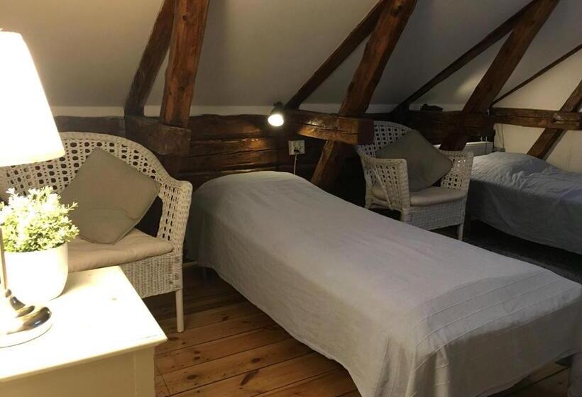 Quarto Estandar Banheiro Compartilhado, L Kungsängstorg