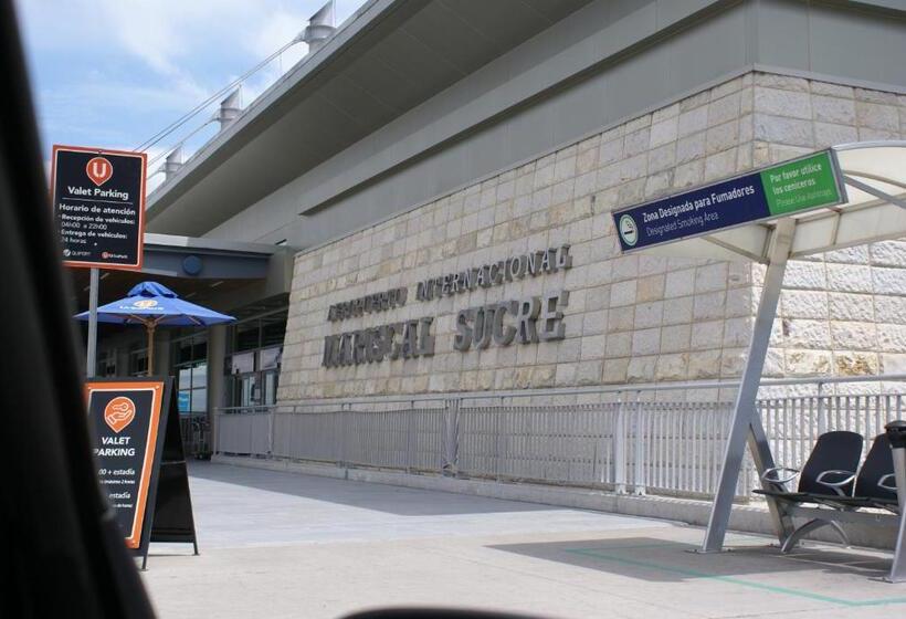 اتاق کلاسیک, Las Mercedes Airport Quito