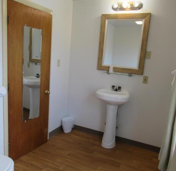 Номер Стандарт, Acadia Gateway Motel