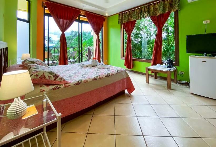 غرفة قياسية مزوَّدة بتراس, Arenal Garden Lodge