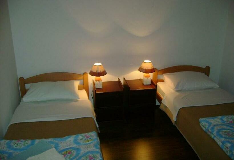 اتاق استاندارد, Guest House Robi