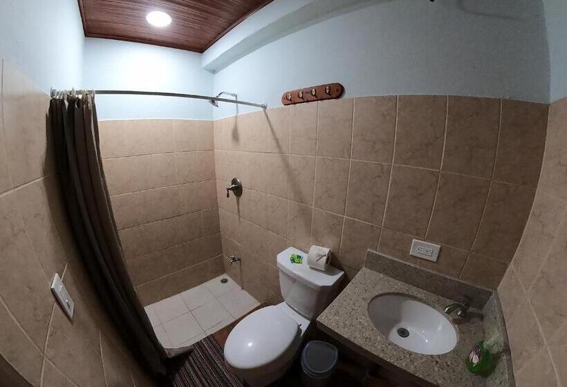 Quarto Estandar, Laureles Collection Uvita   Cabinas Los Laureles