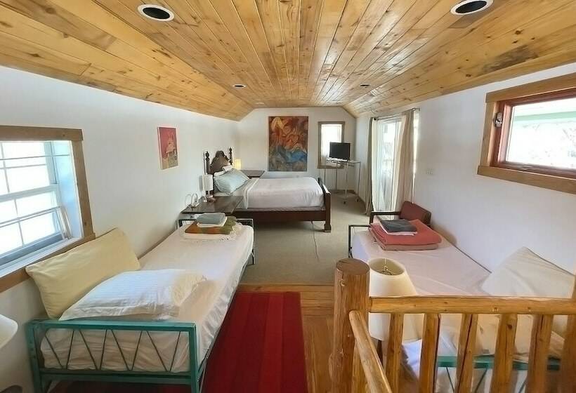 Студио Стандарт с Видом, Snowmansion Taos Adventure Lodge