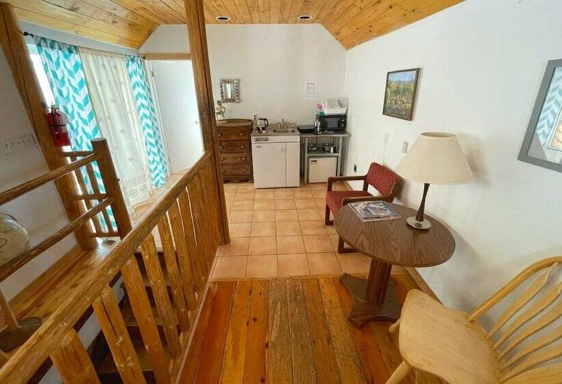 Студио Стандарт с Видом, Snowmansion Taos Adventure Lodge