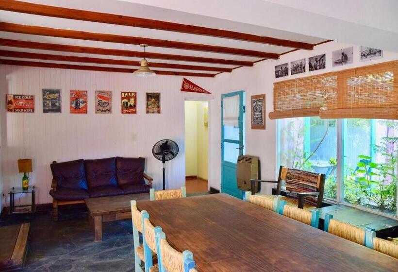 Дом 3 Спальни, Areco Hospedaje