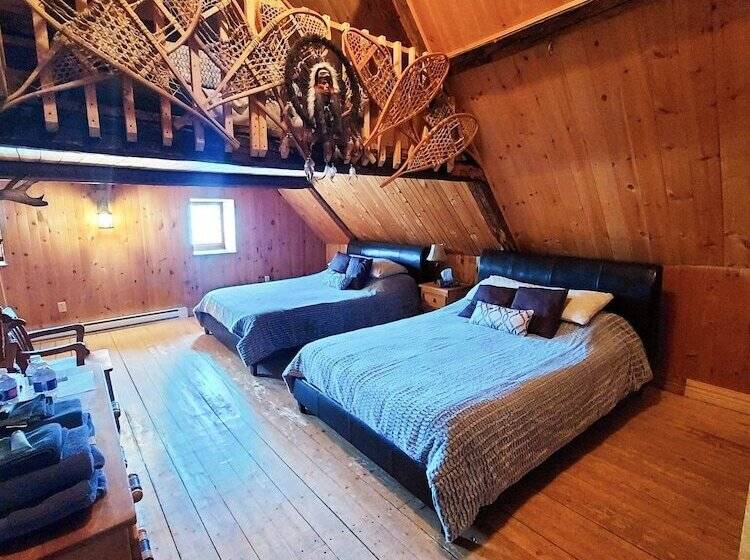 Номер Стандарт, Auberge Le P Tit Bonheur   Hostel