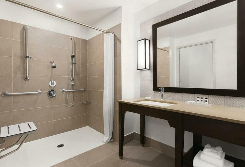 Стандартный Номер Кровать Кинг, Country Inn & Suites By Radisson, Belleville, On
