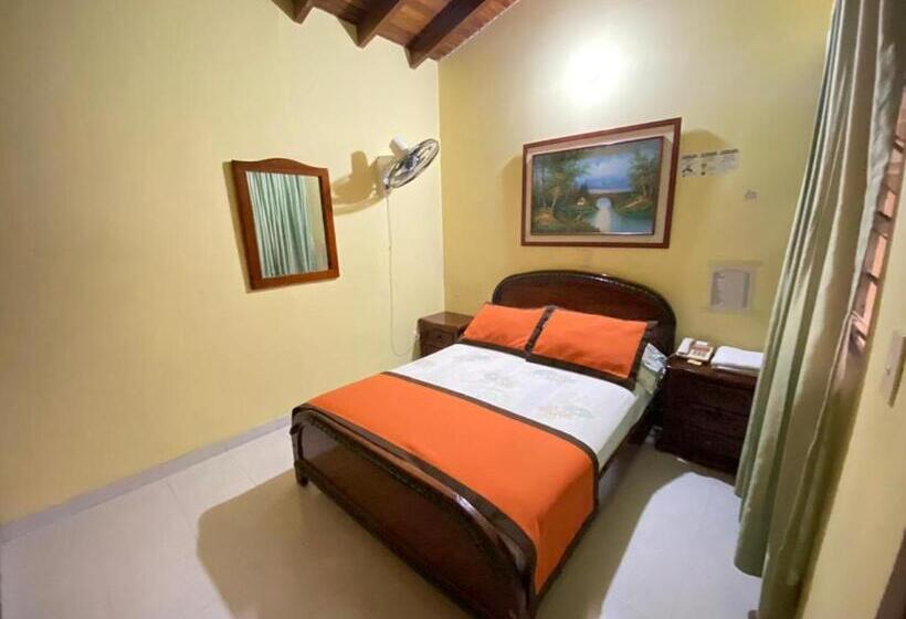 Quarto Estandar Individual, Tequendama
