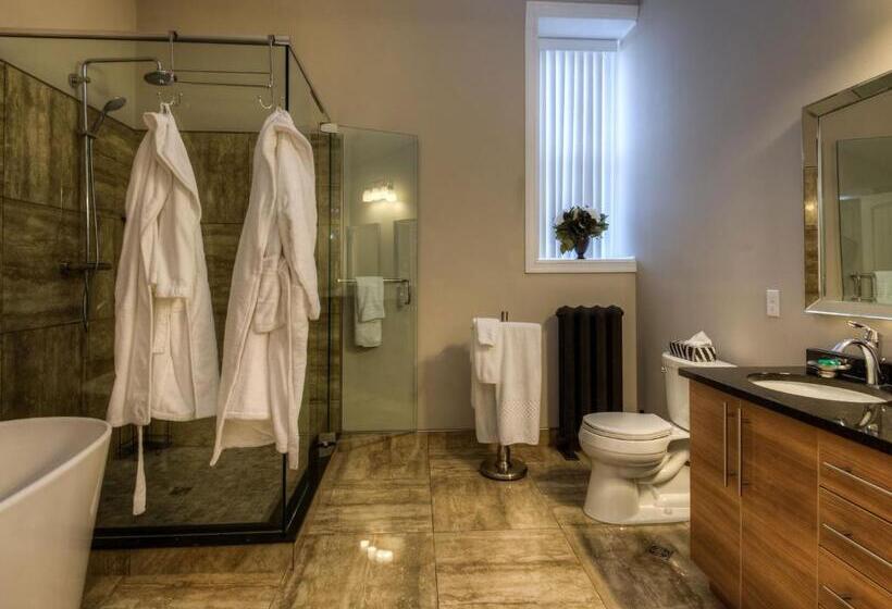 Пентхаус Люкс, Western Hotel & Executive Suites