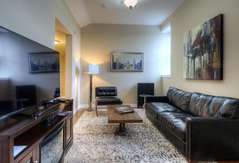 Пентхаус Люкс, Western Hotel & Executive Suites