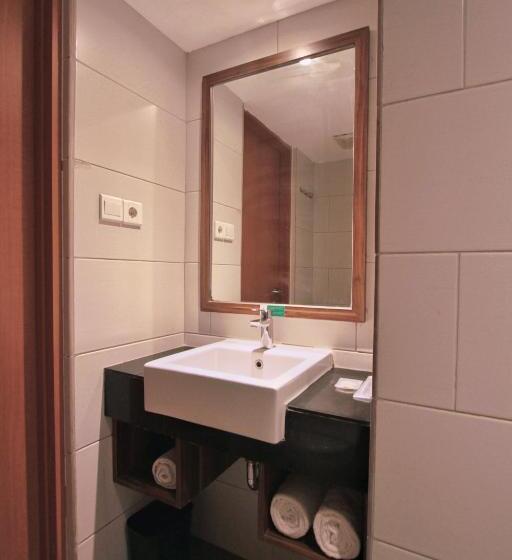 Номер Стандарт Трехместный, Swissbelexpress Kuta Legian