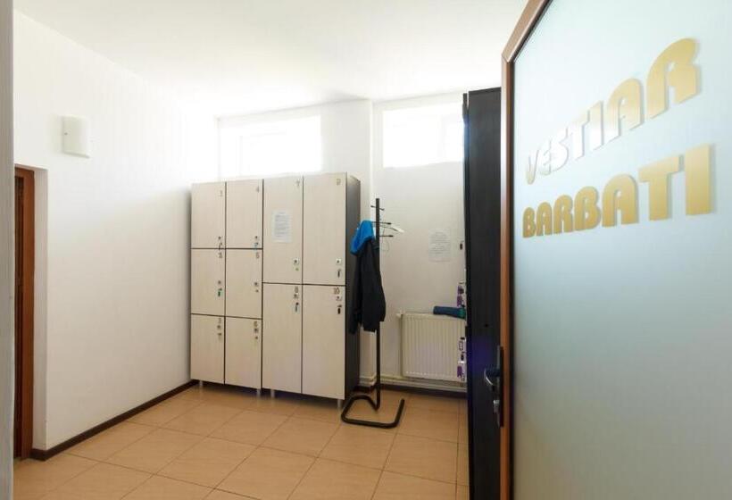 اتاق استاندارد سه نفره, Ymy Hotels Târgu Jiu