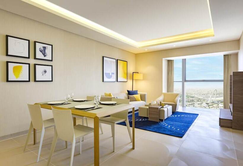 带城市景观的套间, Voco Doha West Bay Suites, An Ihg