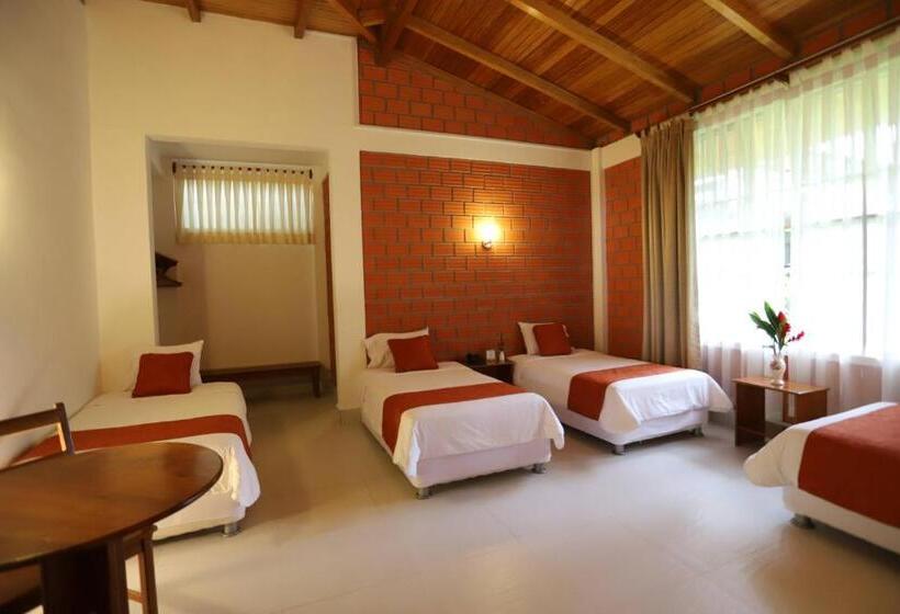 Четырехместный Номер Стандарт, Altavista Casahotel   Asociado Casa Andina