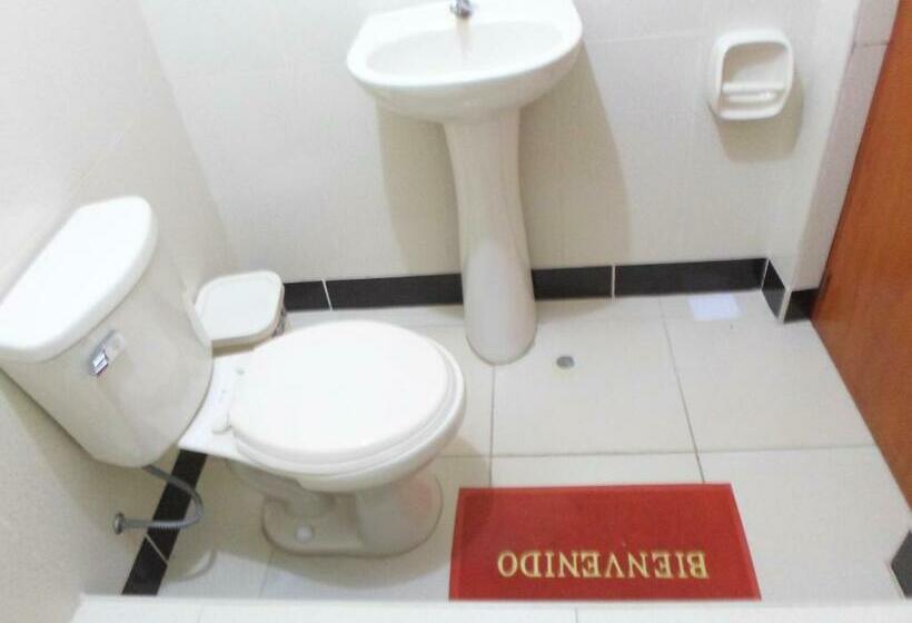 اتاق استاندارد سه نفره, Hostal Casa Del Montanista