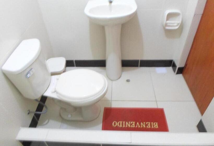 اتاق استاندارد چهار تخته, Hostal Casa Del Montanista