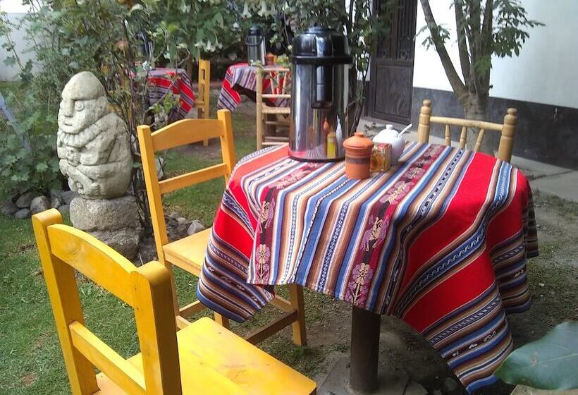 اتاق استاندارد چهار تخته, Hostal Casa Del Montanista