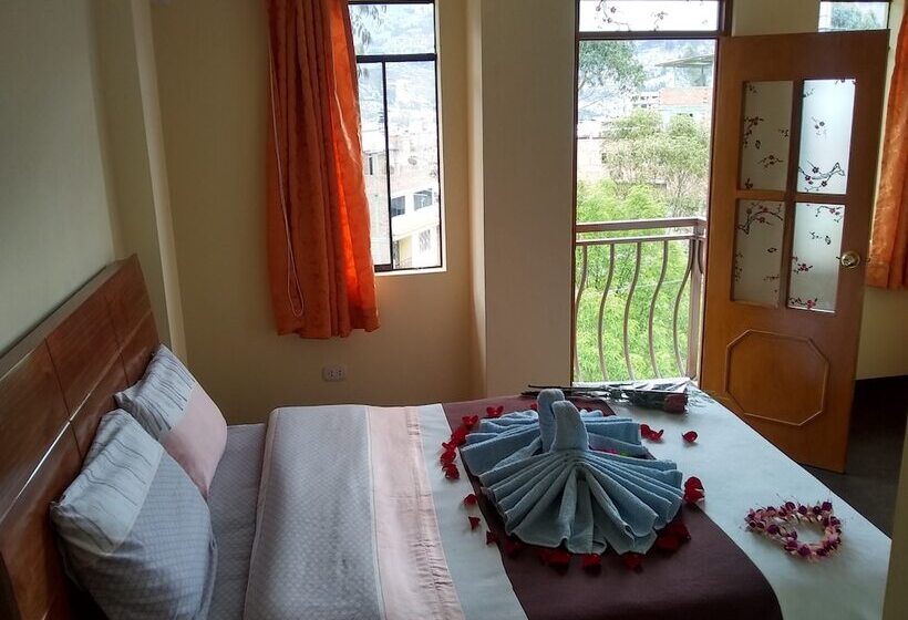 اتاق خانوادگی, Hostal Casa Del Montanista