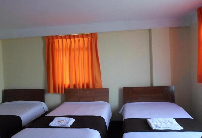 اتاق استاندارد چهار تخته, Hostal Casa Del Montanista