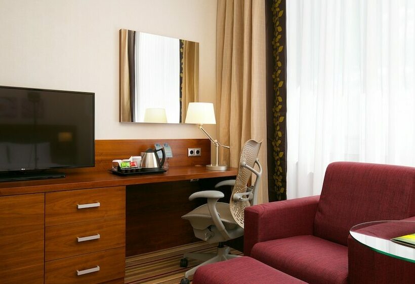 Номер Стандарт, Hilton Garden Inn Volgograd