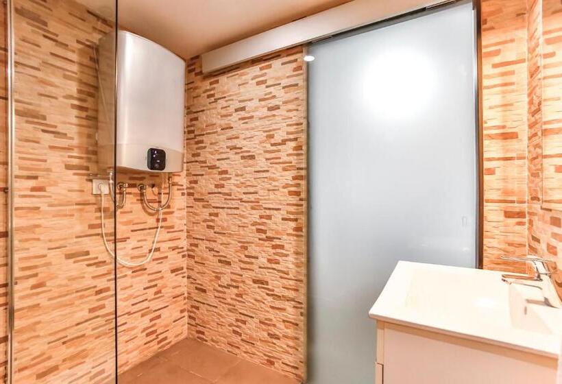 Номер Стандарт, Laramond Barcelona Rooms