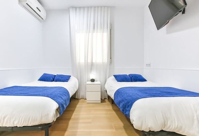 Номер Стандарт, Laramond Barcelona Rooms