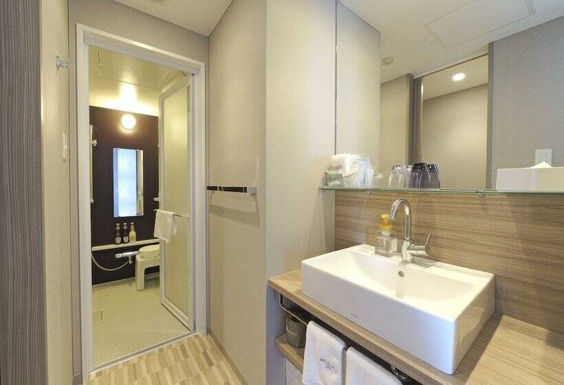 Номер Superior, Meitetsu Inn Nagoyaeki Shinkansenguchi