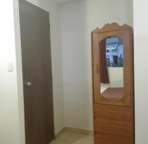 غرفة عائلية, Cubas Home Machupicchu