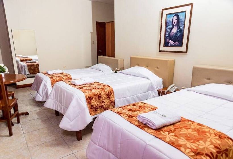 חדר סטנדרט לשלושה, Oro Verde & Suites
