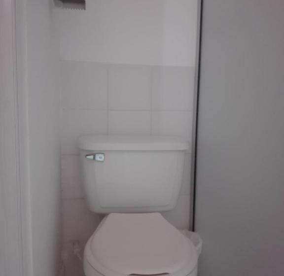 Номер Стандарт Трехместный, Rio Hotel Montería