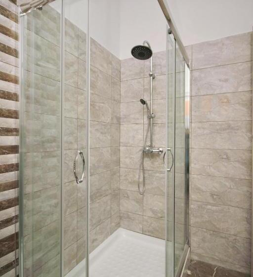 اتاق لوکس, Aloe Luxury Apartments & Suites