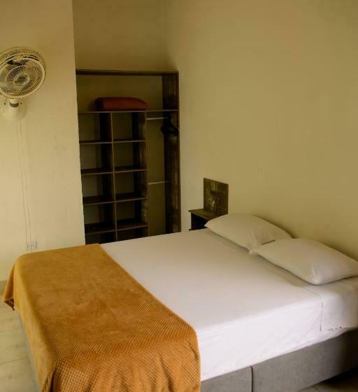 스탠다드 트리플 발코니 룸, Finca Hotel Loma Verde