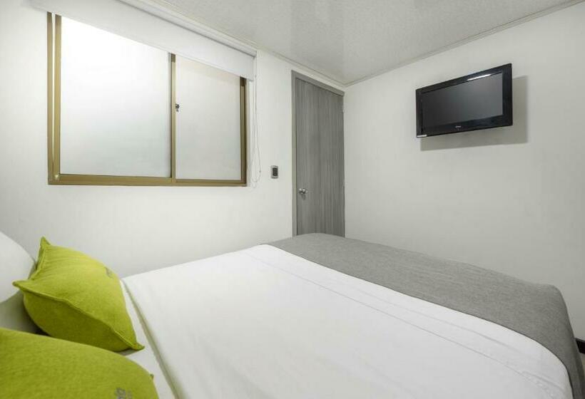 Номер Стандарт, Ayenda 1024 Agora Inn