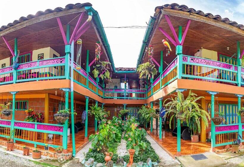 Quarto Quádruplo Estandar, Finca Hotel El Tizon