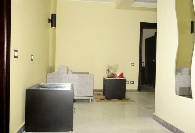 سوئیت رویال, Casa Mare Resort   Ex, Royal Tulip Beach Resort