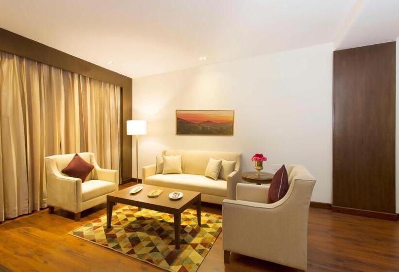 프레지덴셜 스위트, Royal Tulip Shimla  Kufri