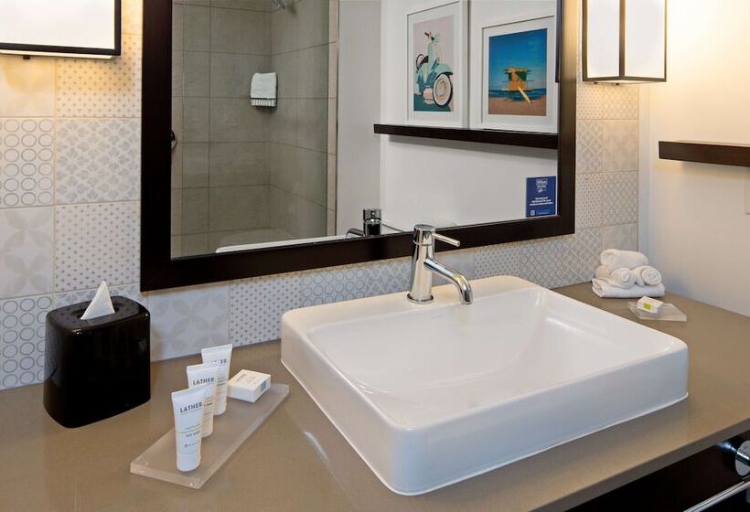 Quarto Estandar 2 Camas Casal, Suncoast Park Hotel Anaheim Resort, Tapestry By Hilton