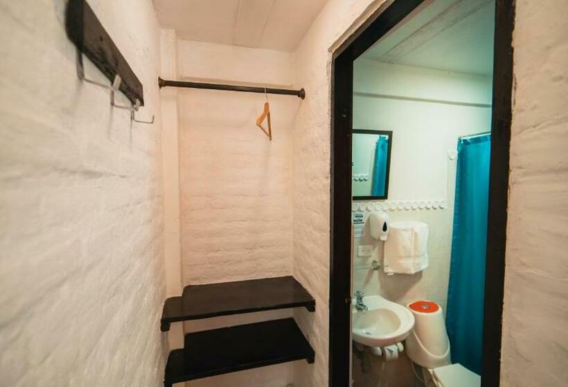 غرفة قياسية, Viajero Hostel Cali & Salsa School