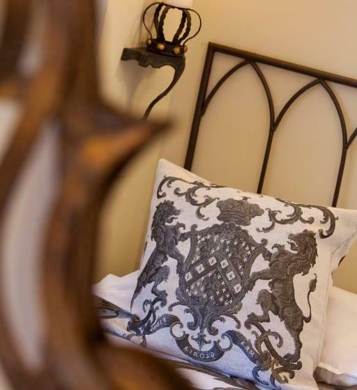 Апартаменты 1 Спальня, La Maison Des Augustins B&b, Spa Et Fitness