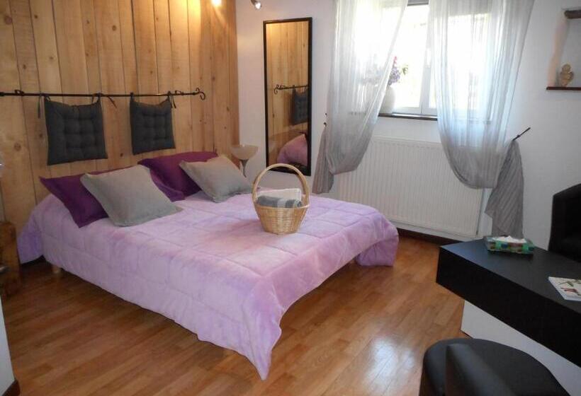 Апартаменты 2 Спальни, Gîte La Charmaie