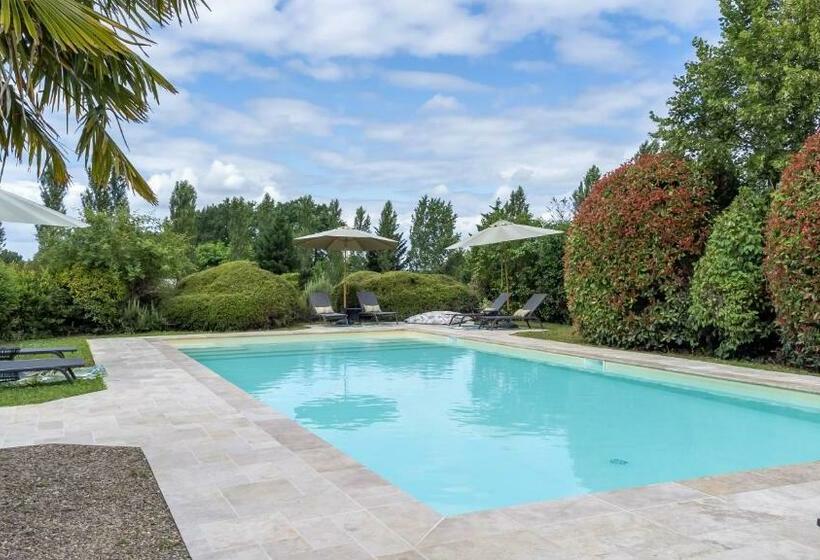 Номер Комфорт, Le Clos Vallis