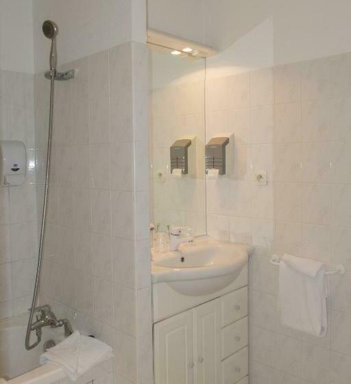 标准间, Logis Hôtel Le Rochelois