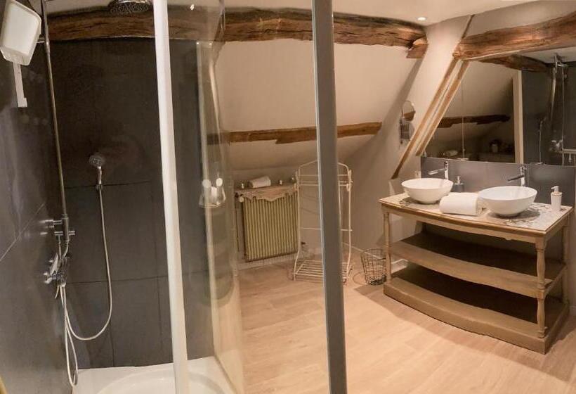 جناح, Le Béguinage