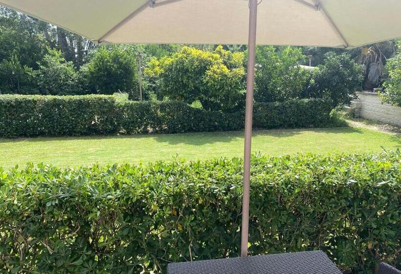 스탠다드 룸 가든 전망, Villa La Begude   Boutique Luxury B&b