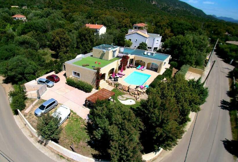 Quarto Superior, Cyrnea B&b   Adults Only