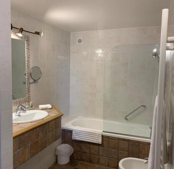 Номер престиж с видом на море, Hôtel Dolce Notte