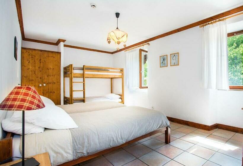 4인용 스탠다드 룸, Gite Auberge De Montvilliers